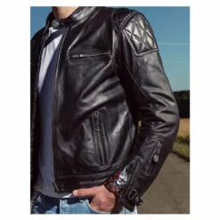 Segura Subotai -Dainese Verkoopwinkel segura subotai 5